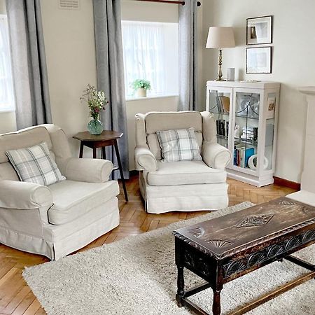 Box Cottage Broadway  Bagian luar foto