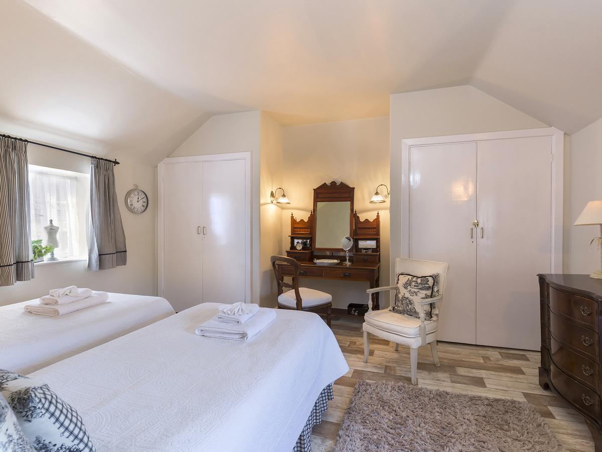 Box Cottage Broadway  Bagian luar foto